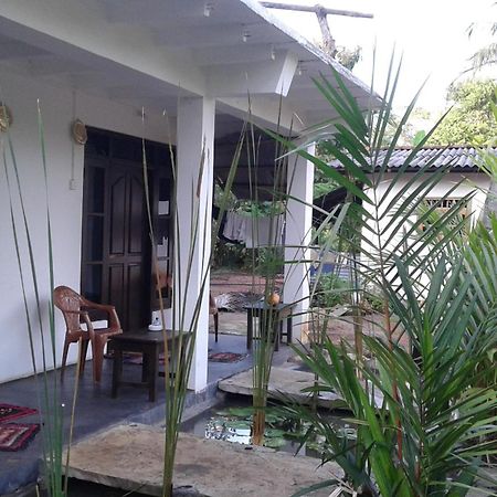 Riverside Lal Homestay Sigirija Zewnętrze zdjęcie